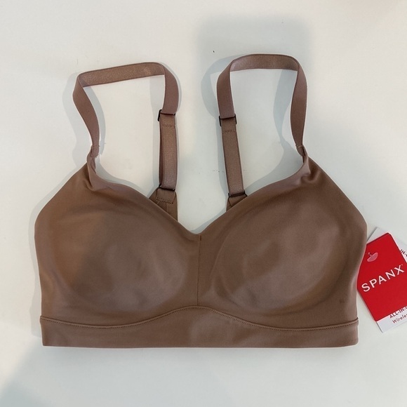 Spanx All in One Wireless Bra - Picture 3 of 7